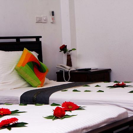 Rajanawa Resort Ratnapura Extérieur photo