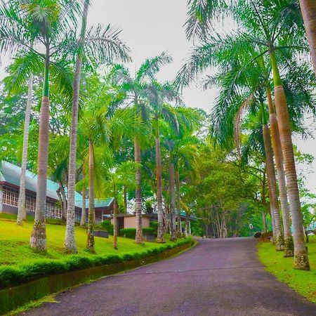 Rajanawa Resort Ratnapura Extérieur photo