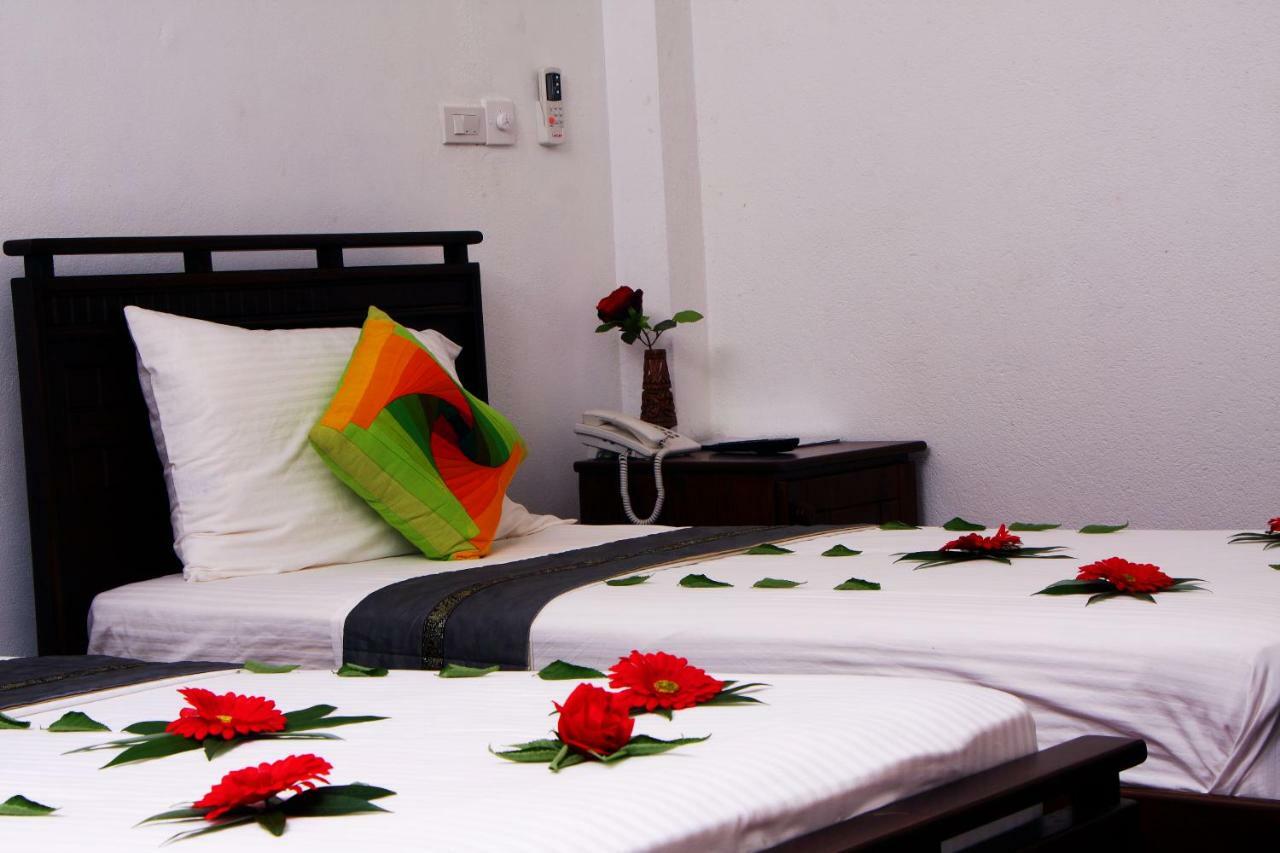 Rajanawa Resort Ratnapura Extérieur photo