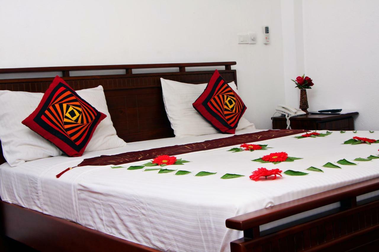 Rajanawa Resort Ratnapura Extérieur photo